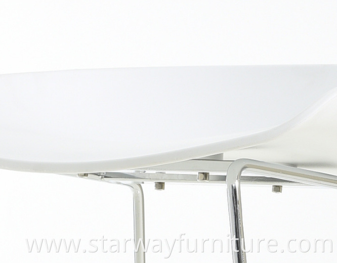 Chromed Metal Leg Bar Stool